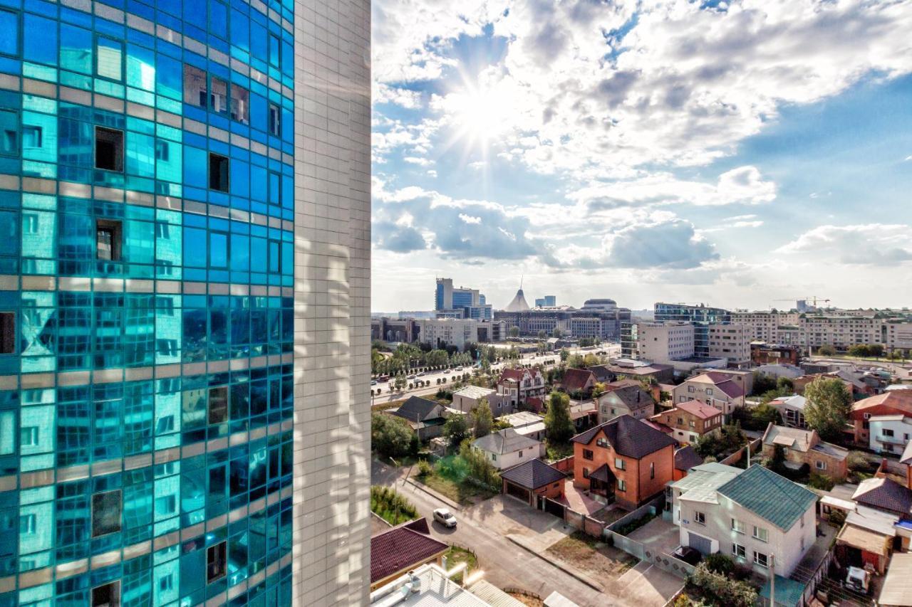 Apartments Near Bayterek Astana Exterior foto